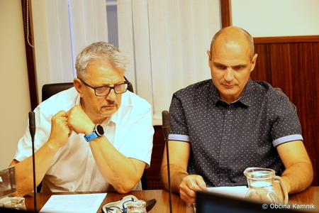 18. seja Občinskega sveta (8)